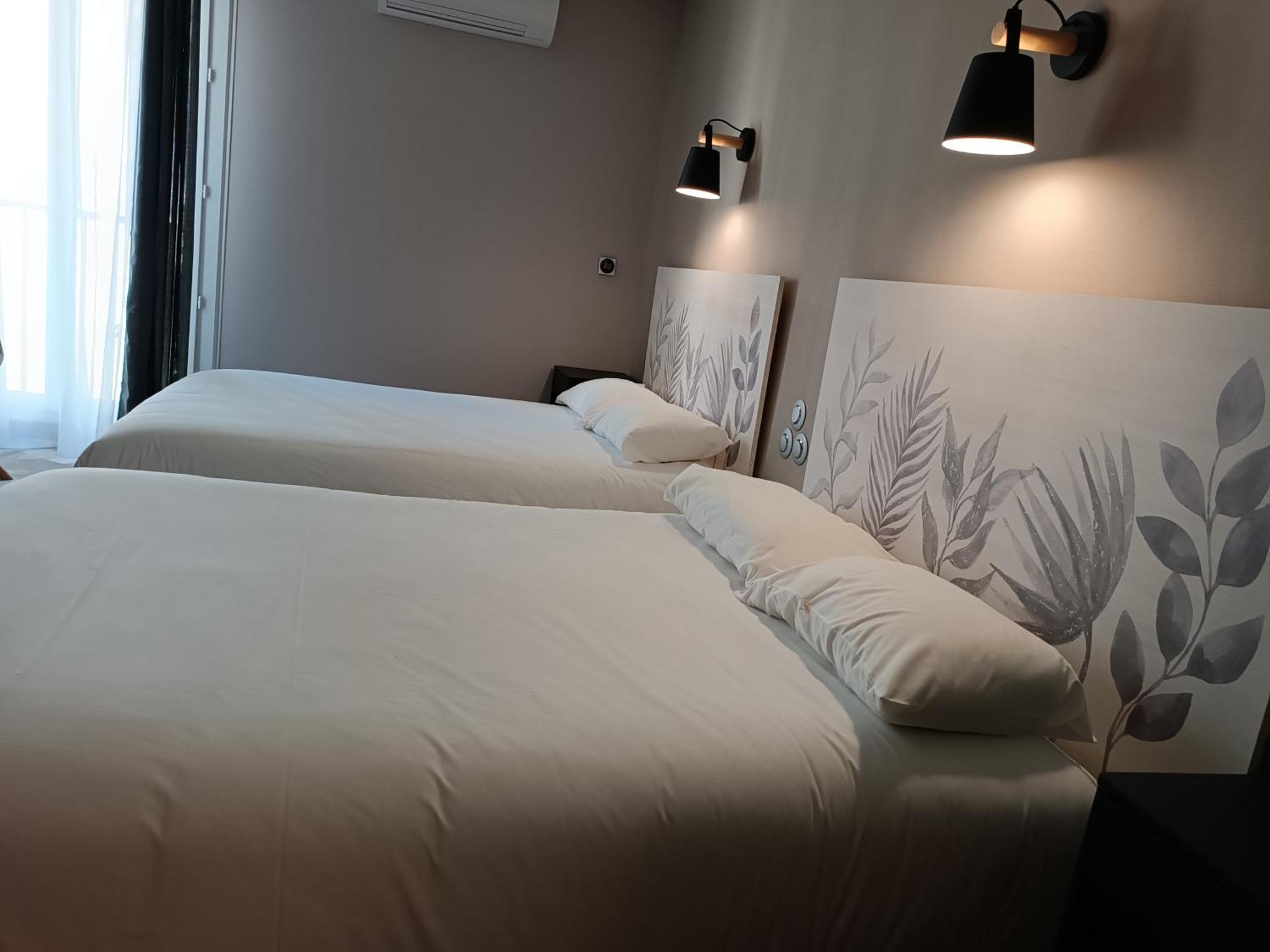 Contact Hotel Limoges - Hotel Des Deux Moulins Ngoại thất bức ảnh
