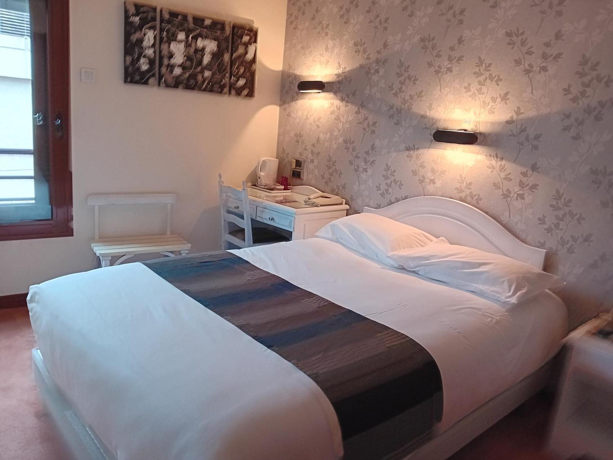 Contact Hotel Limoges - Hotel Des Deux Moulins Ngoại thất bức ảnh