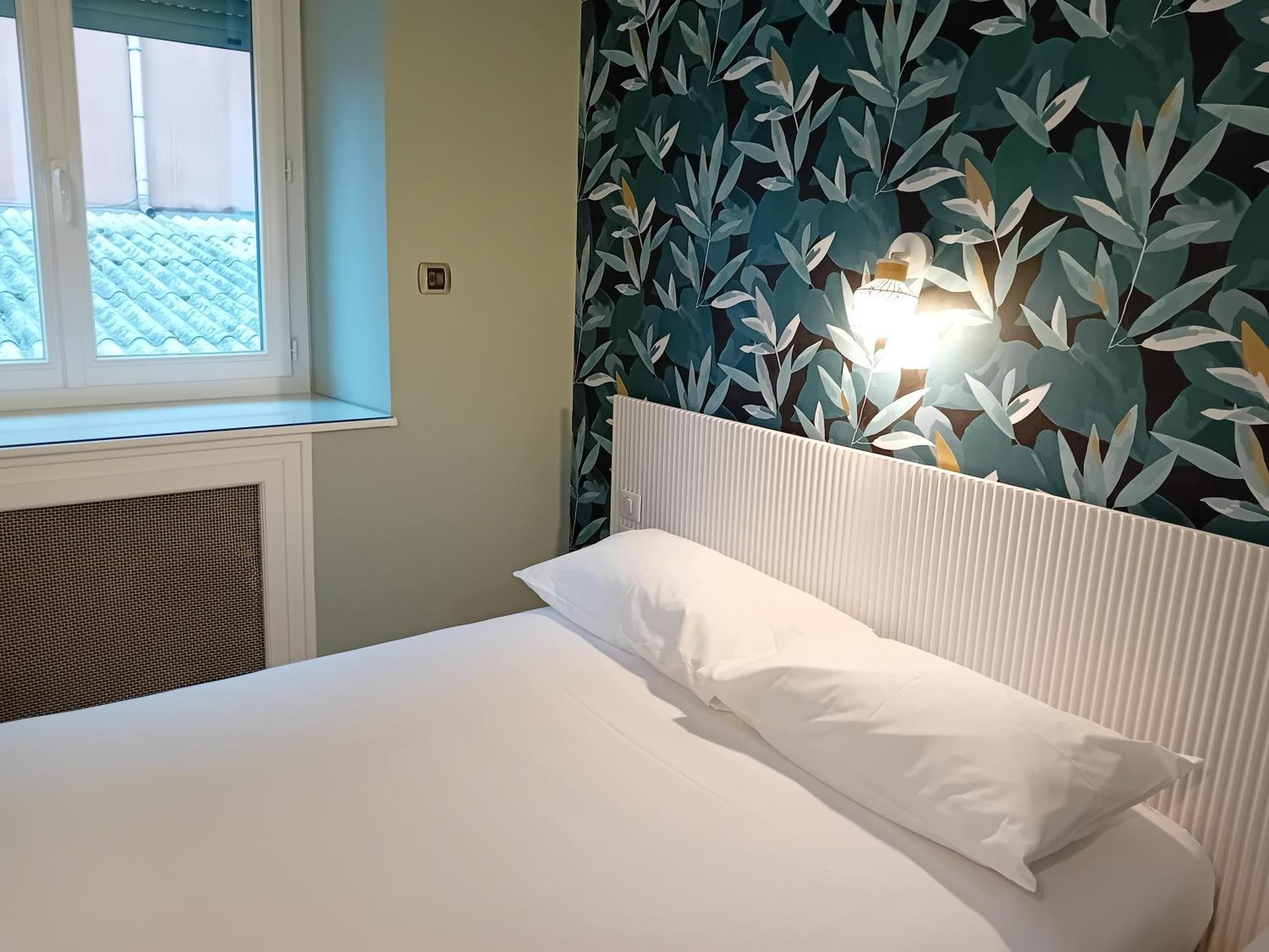 Contact Hotel Limoges - Hotel Des Deux Moulins Ngoại thất bức ảnh
