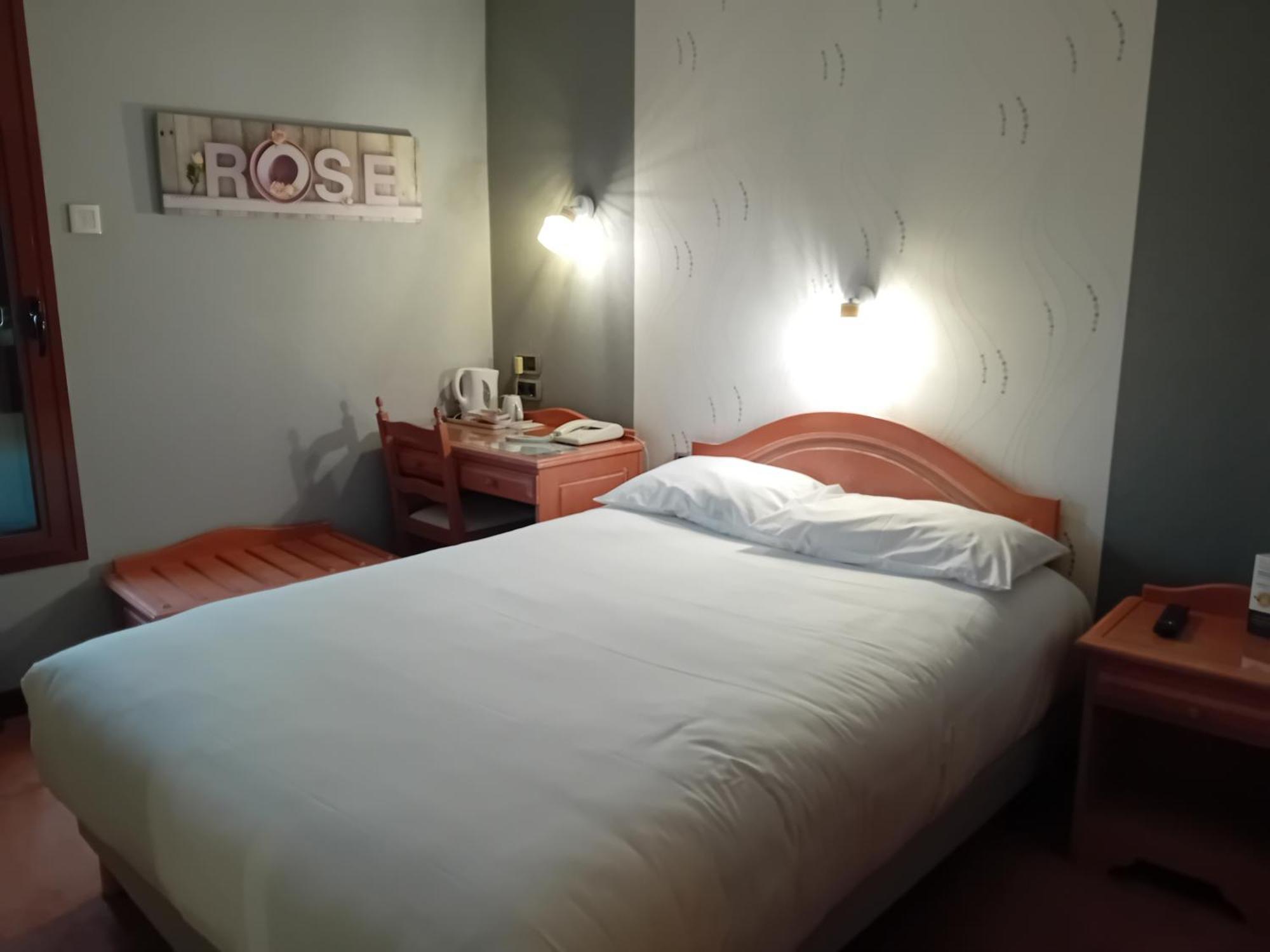 Contact Hotel Limoges - Hotel Des Deux Moulins Ngoại thất bức ảnh