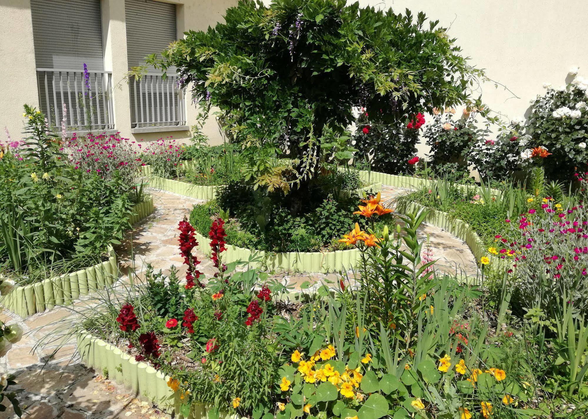 Contact Hotel Limoges - Hotel Des Deux Moulins Ngoại thất bức ảnh